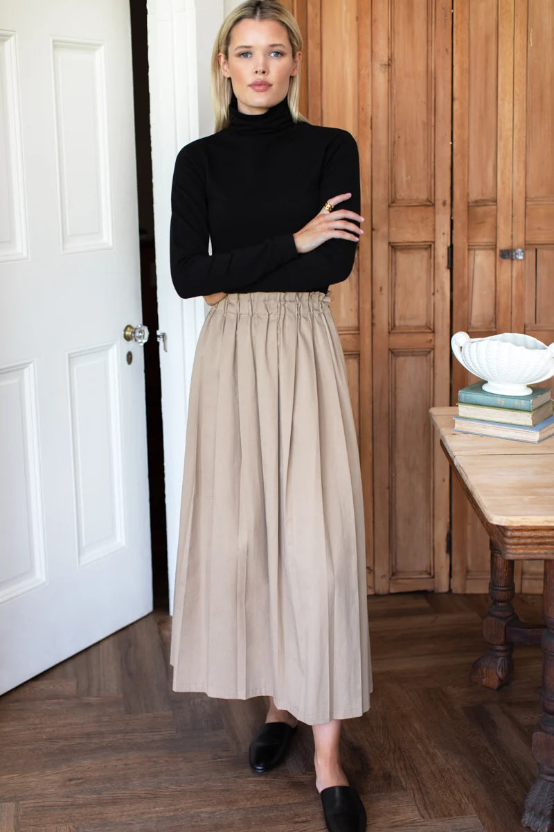Soft Pleated Maxi Skirt