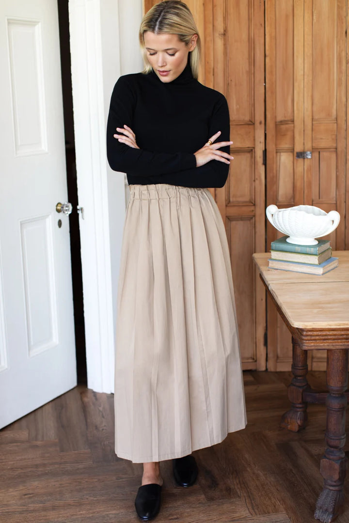Soft Pleated Maxi Skirt