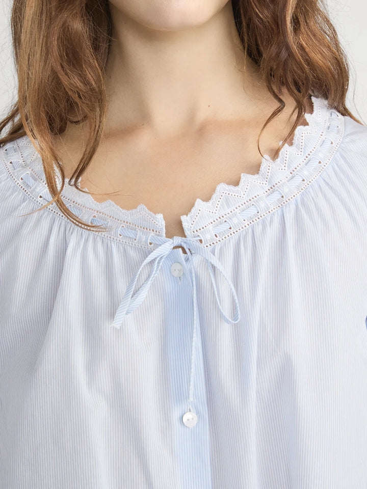 The Serene Top