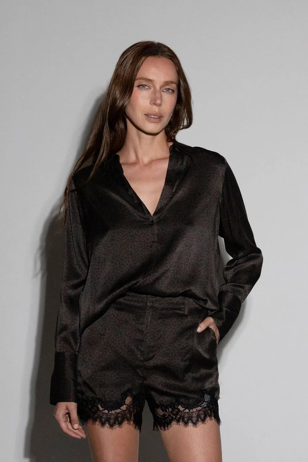 Capsule Pullover Shirt