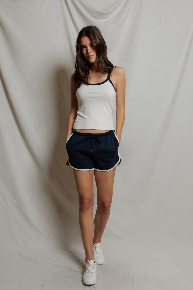 Leo Shorts