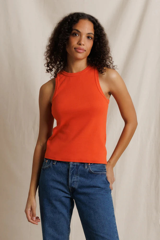 Daphne Tank