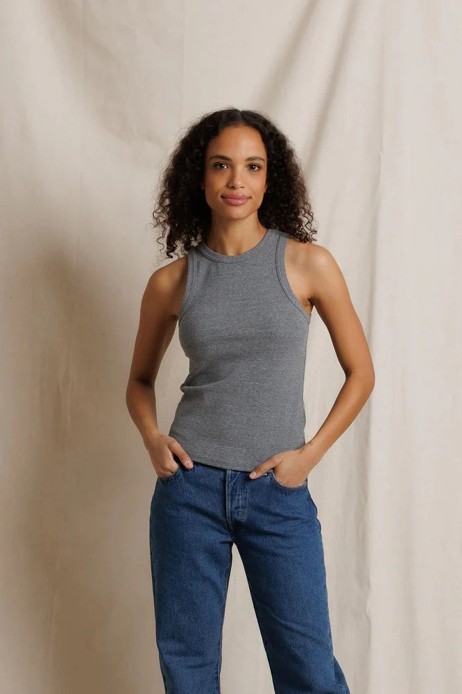 Daphne Tank