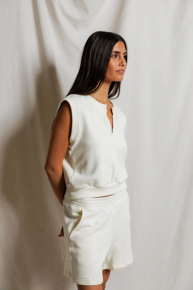Bari Short